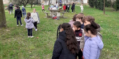 Bédarrides : découverte des oiseaux pour les élèves de CP des Marronniers