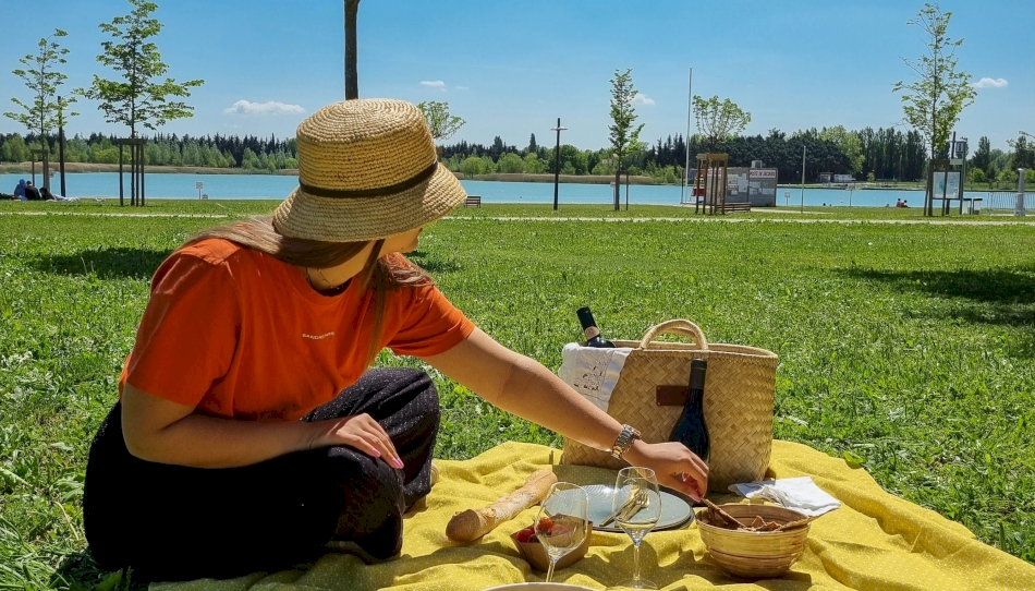 Le tourisme chez nous Le tourisme chez nous